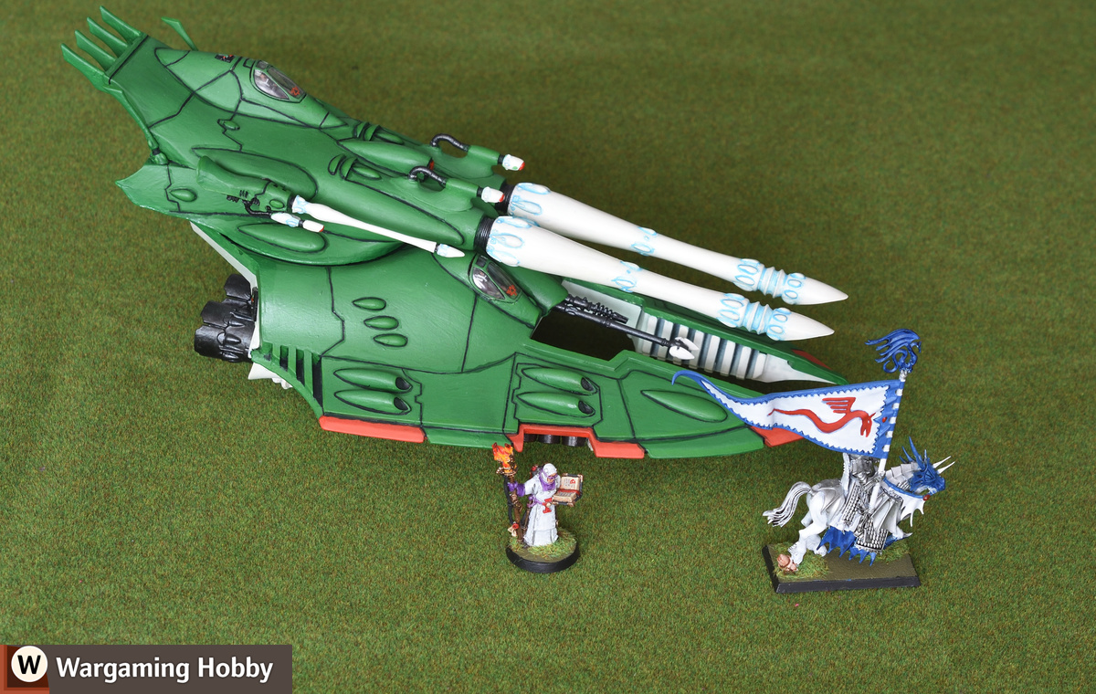 Eldar Scorpion (Humbrol 130) and High Elves (standard white)